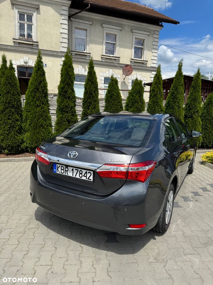 Toyota Corolla - 8
