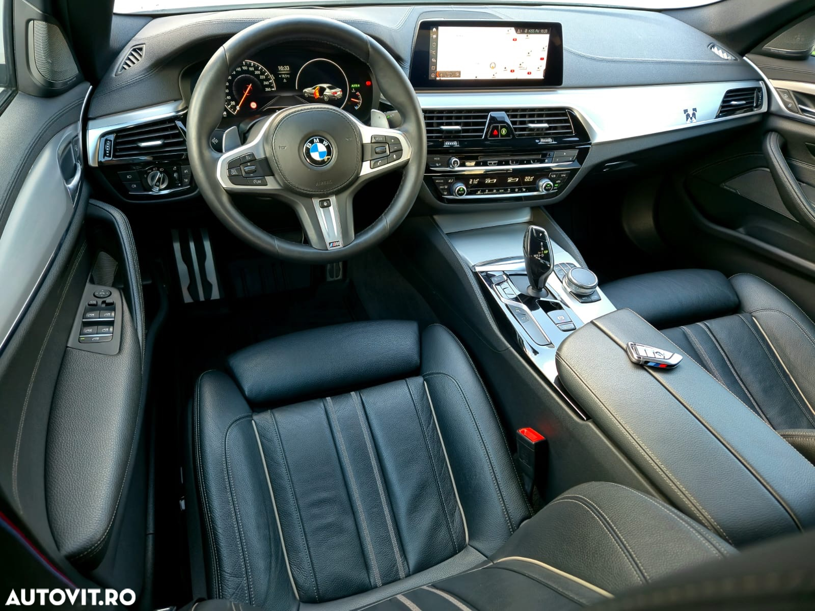 BMW Seria 5 540d xDrive AT - 33