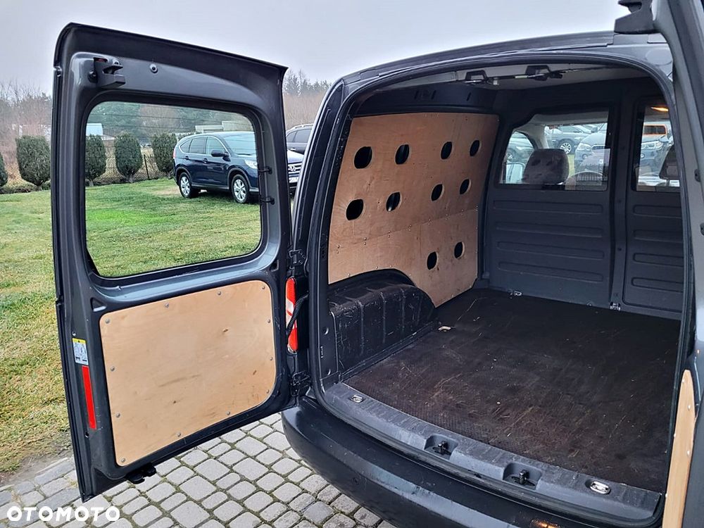 Volkswagen Caddy - 11