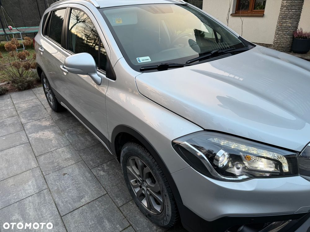 Suzuki SX4 S-Cross 1.4 T Premium 4WD - 6