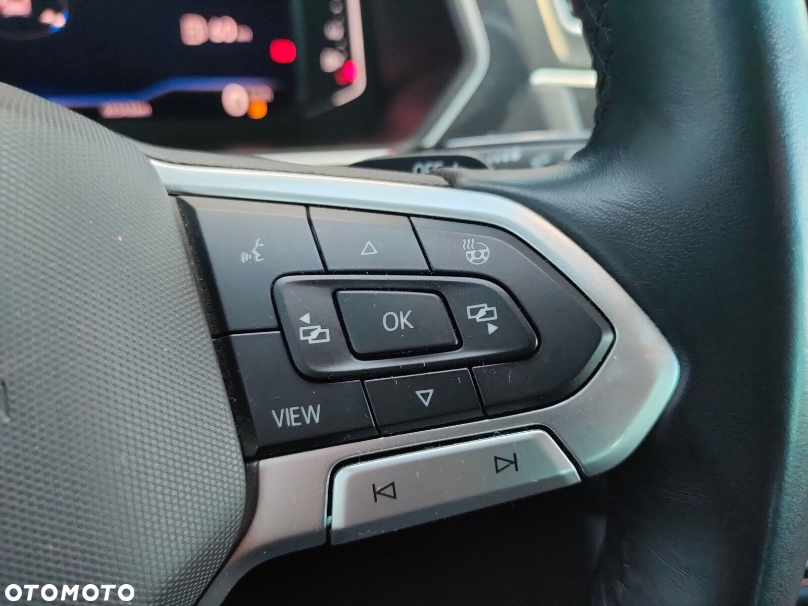 Volkswagen Tiguan 1.5 TSI EVO Elegance DSG - 23