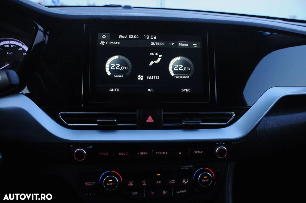 Kia Niro 1.6 GDI HEV 2WD OPF Aut. Spirit - 18