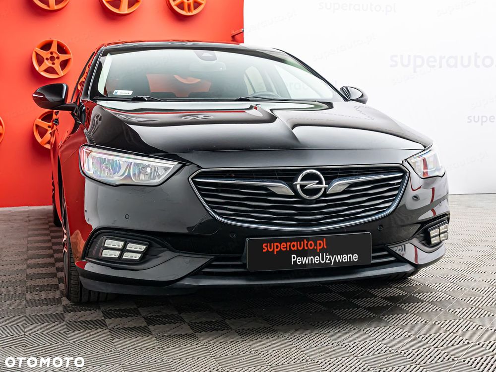 Opel Insignia - 24