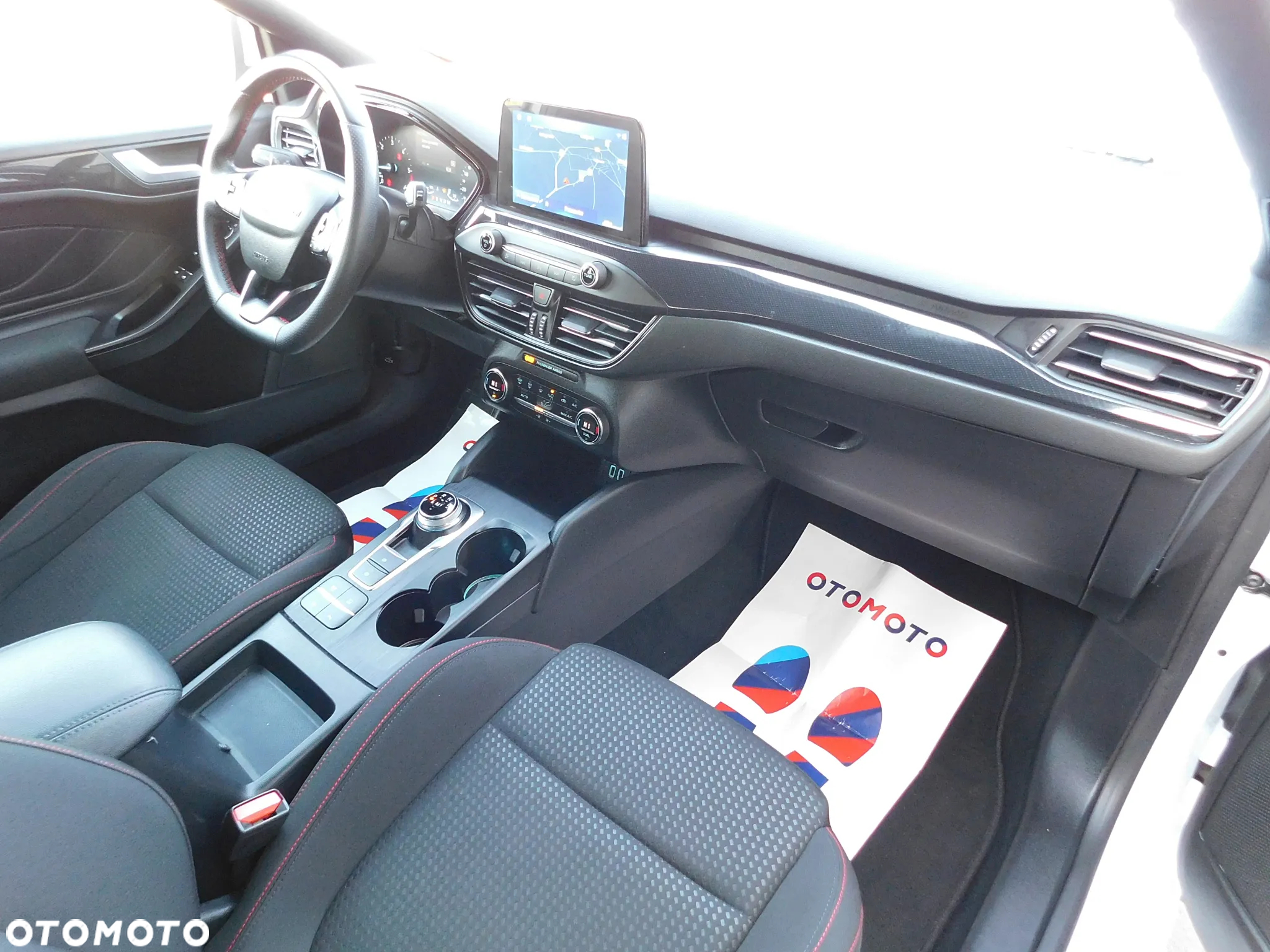 Ford Focus 1.5 EcoBlue ST-Line - 17