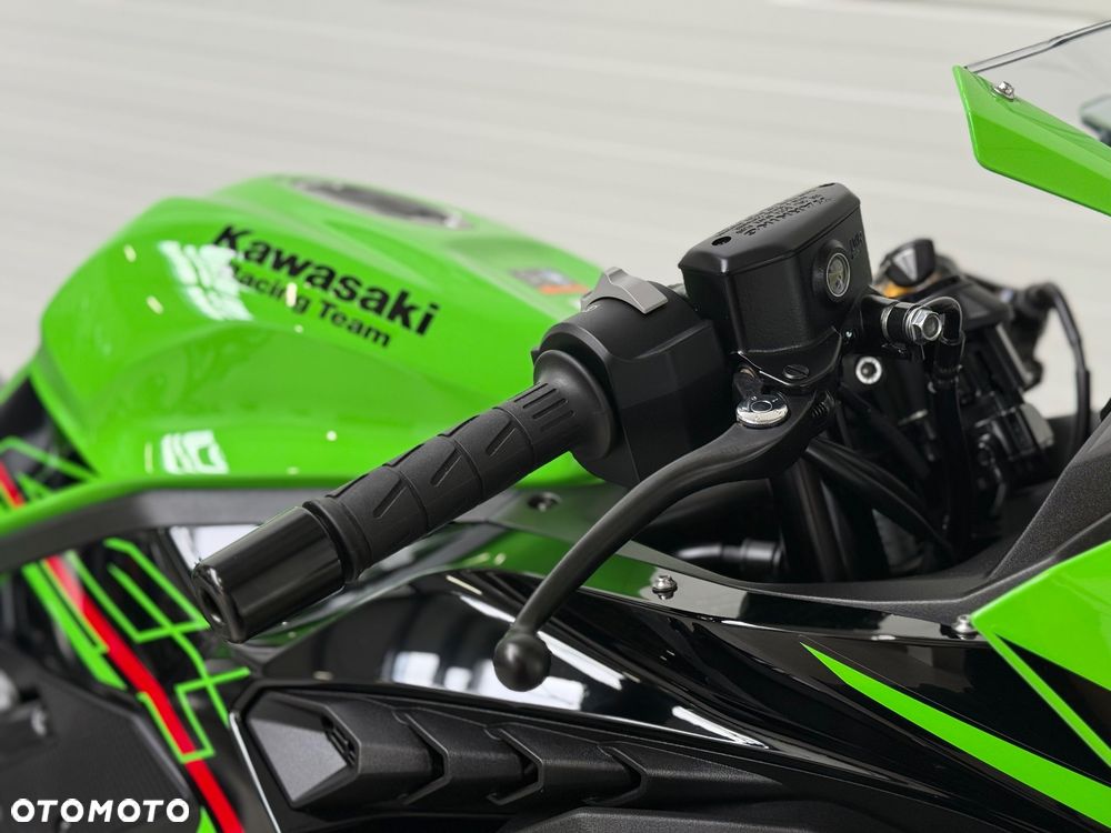 Kawasaki ZX - 12