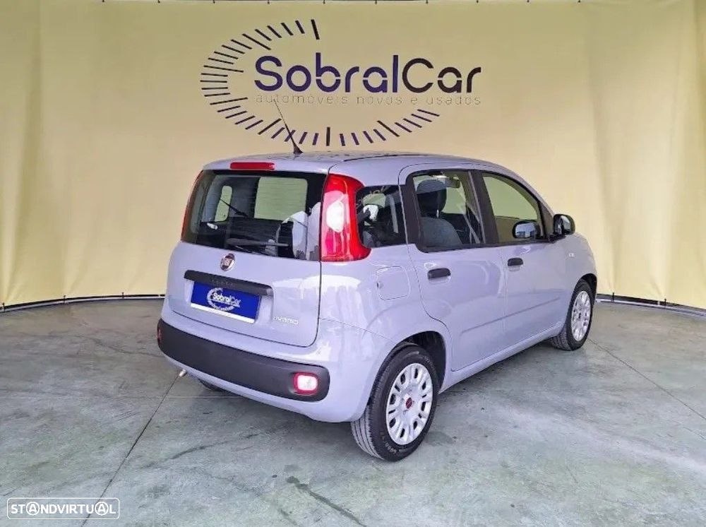 Fiat Panda 1.0 Hybrid — fotografia 2