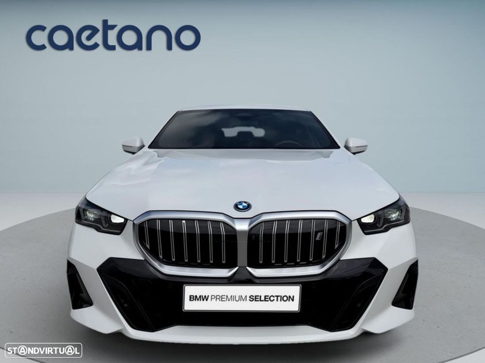 BMW i5 eDrive40 Pack Desportivo M - 2