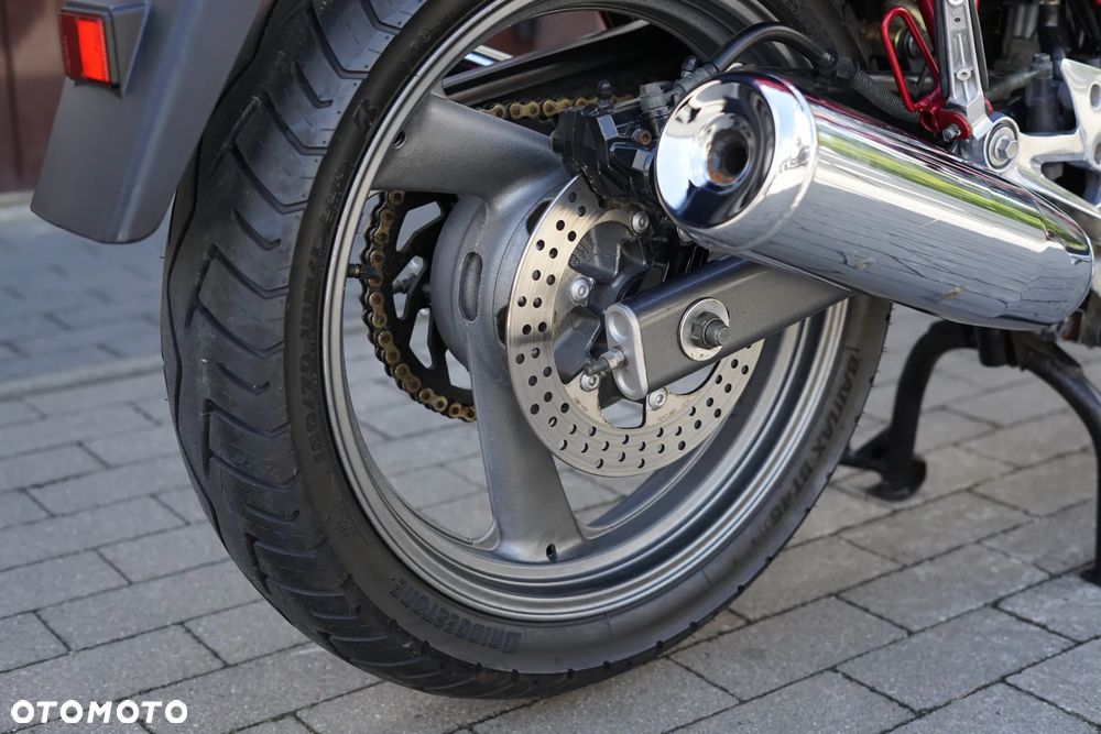 Yamaha XJ - 8