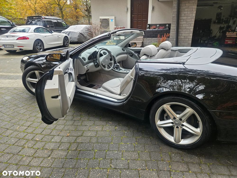 Mercedes-Benz SL 500 7G-TRONIC - 25