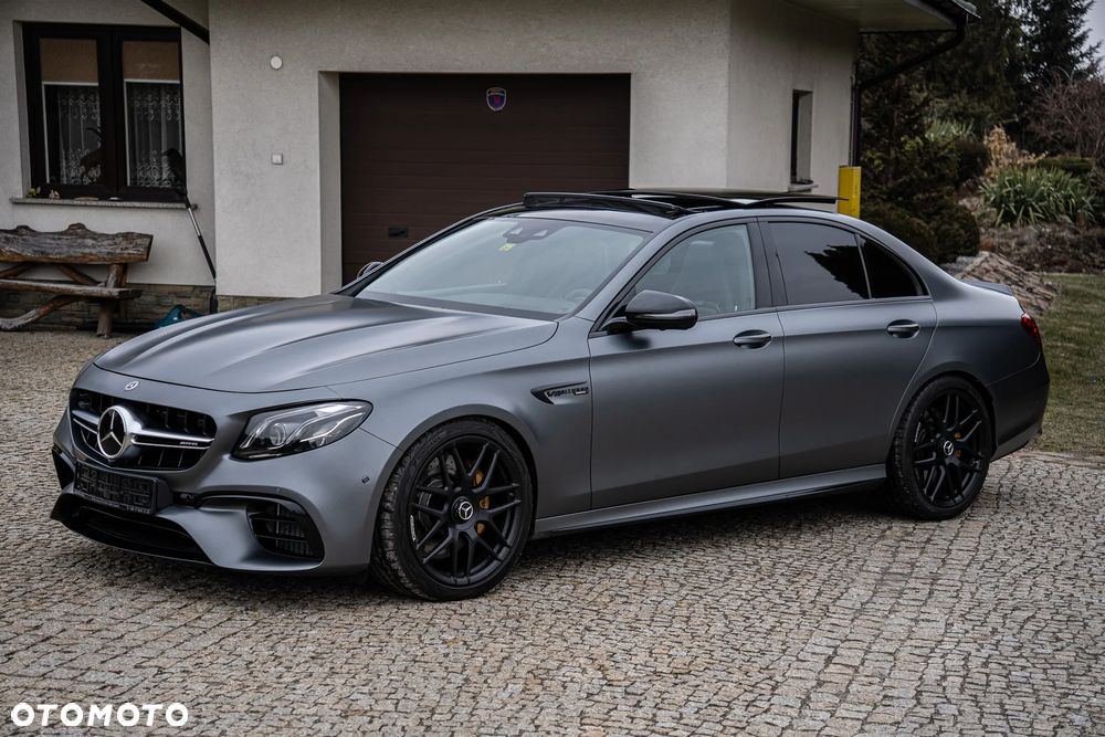 Mercedes-Benz Klasa E AMG 63 S 4-Matic+ - 13