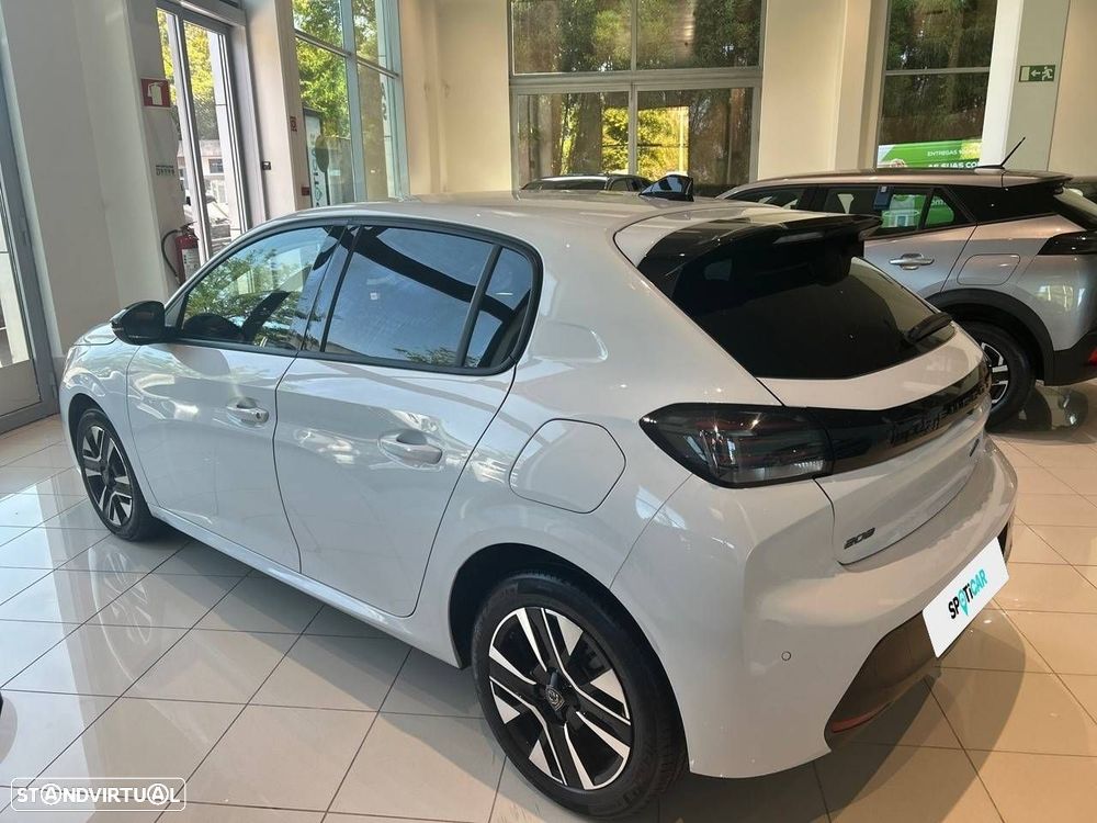 Peugeot 208 1.2 Hybrid Allure e-DCS6 - 5