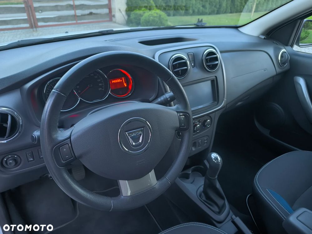 Dacia Logan dCi 90 Laureate - 22