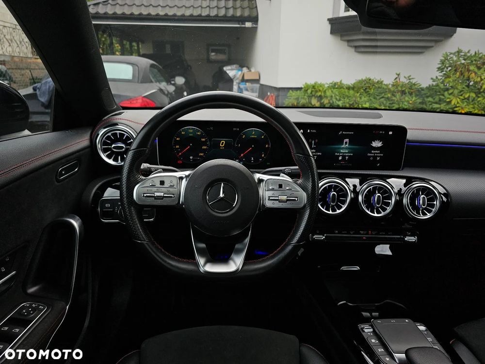 Mercedes-Benz CLA 200 d AMG Line 8G-DCT - 10