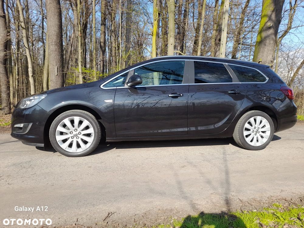 Opel Astra 1.4 Turbo Exklusiv - 8