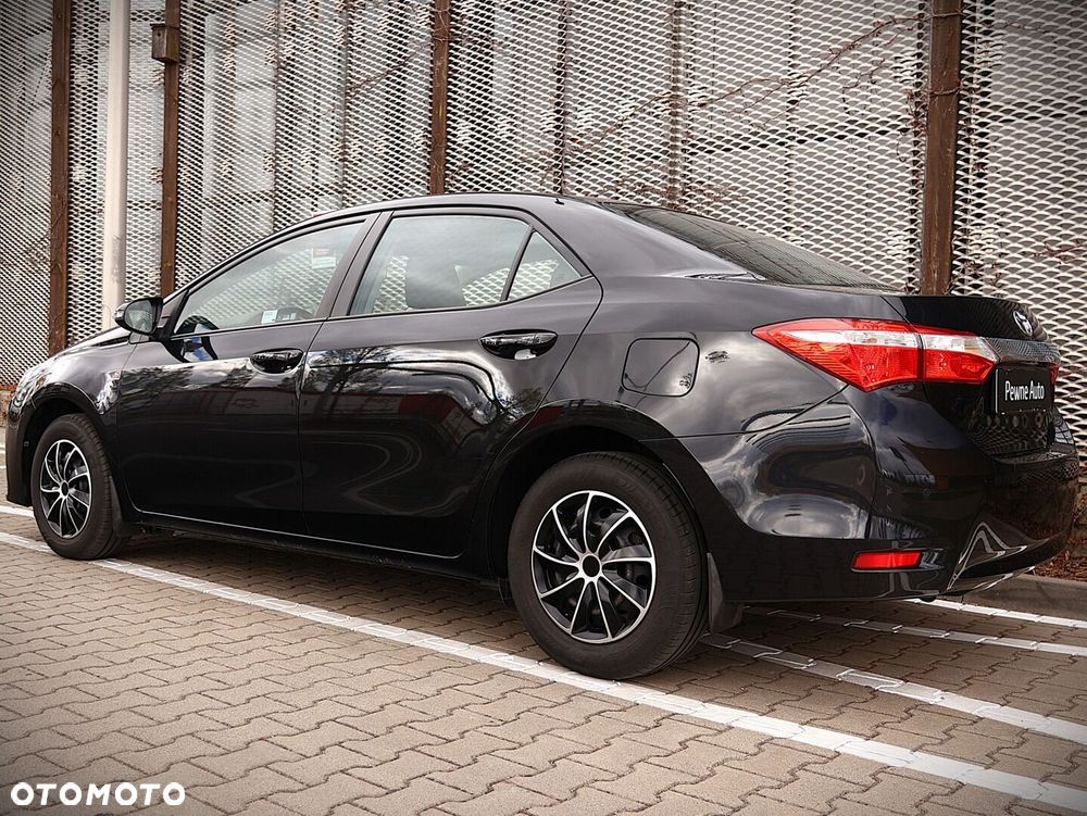 Toyota Corolla 1.6 Active EU6 - 8