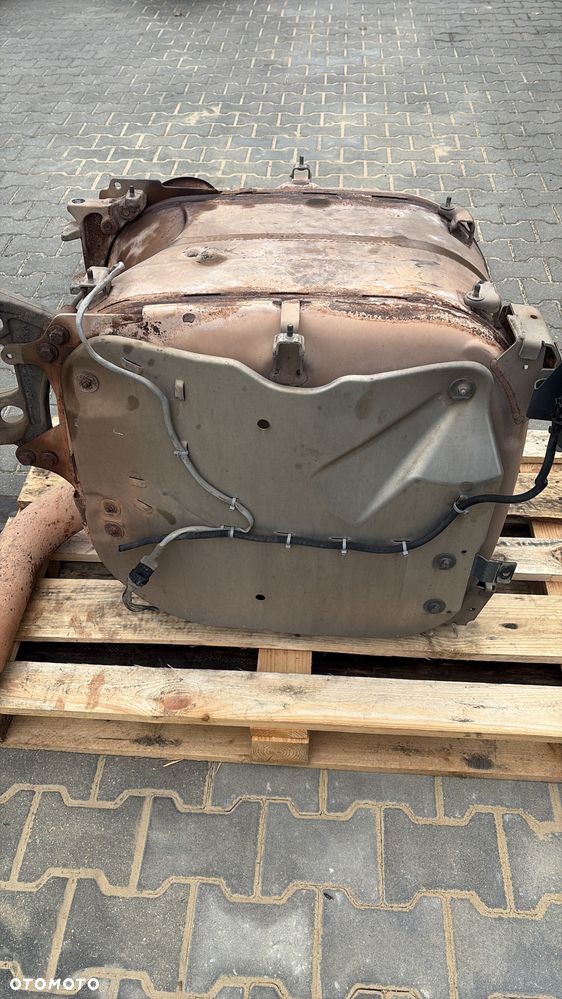 Katalizator Scania R S LNG Gas wydech tłumik - 3