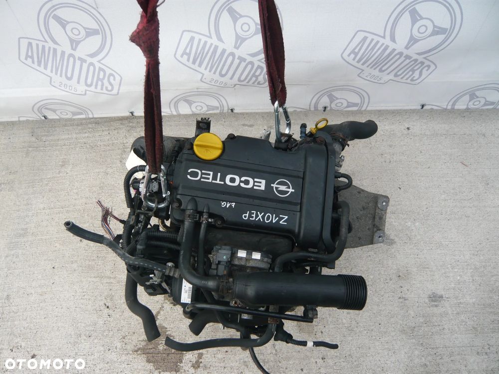 SILNK OPEL CORSA C 1.0 Z10XEP 2005 ROK - 2