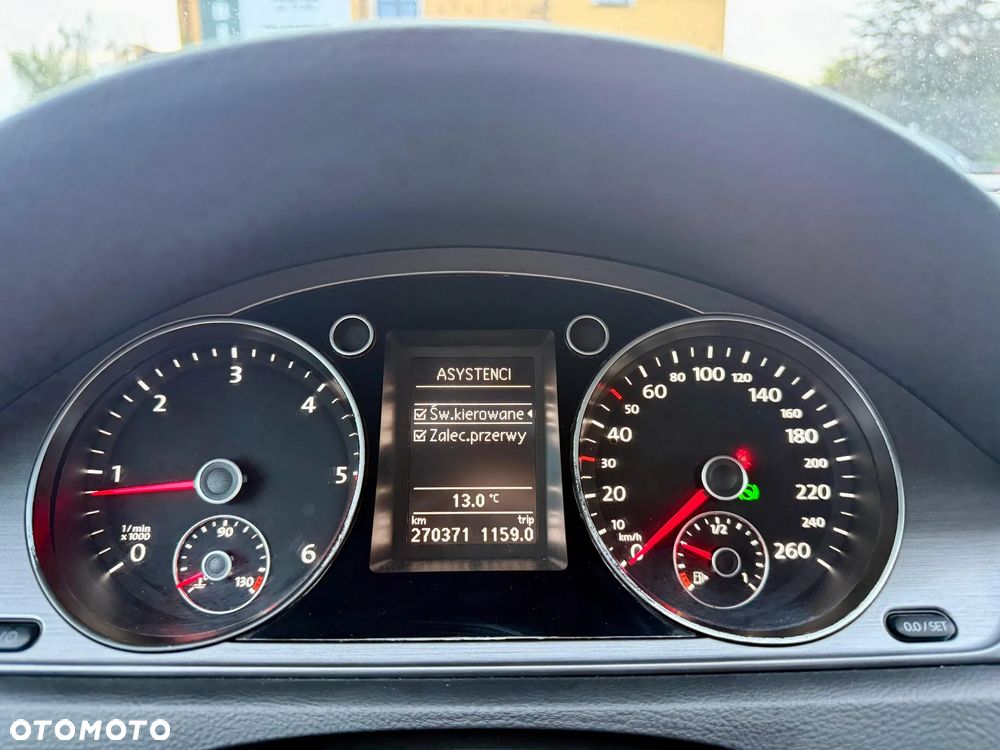 Volkswagen Passat Variant 2.0 TDI 4Motion DSG BlueMotion Tech R-Line - 21