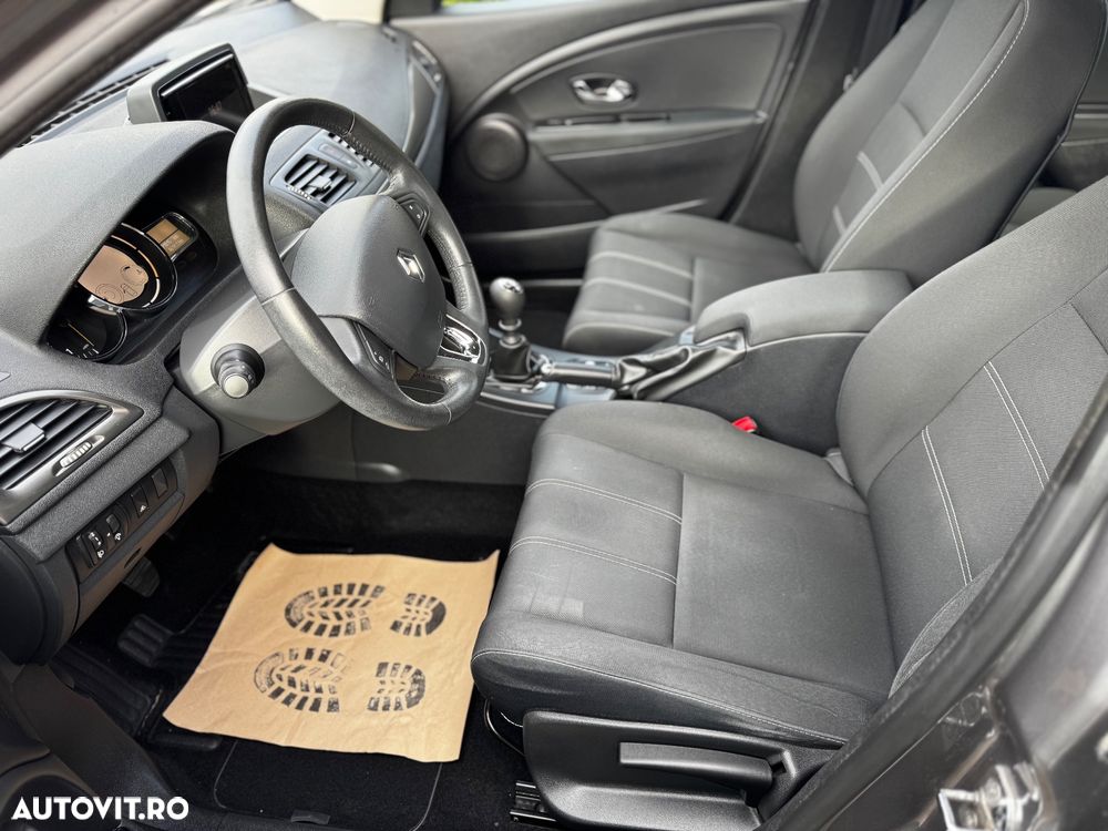 Renault Megane dCi 95 FAP Paris Business - 9
