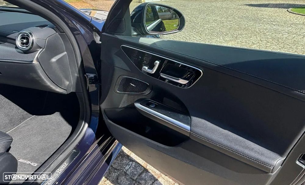 Mercedes-Benz C 300 e AMG Line - 22