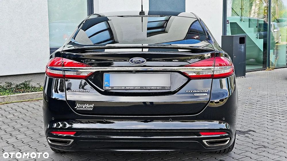Ford Fusion 2.0 EcoBoost Titanium - 10