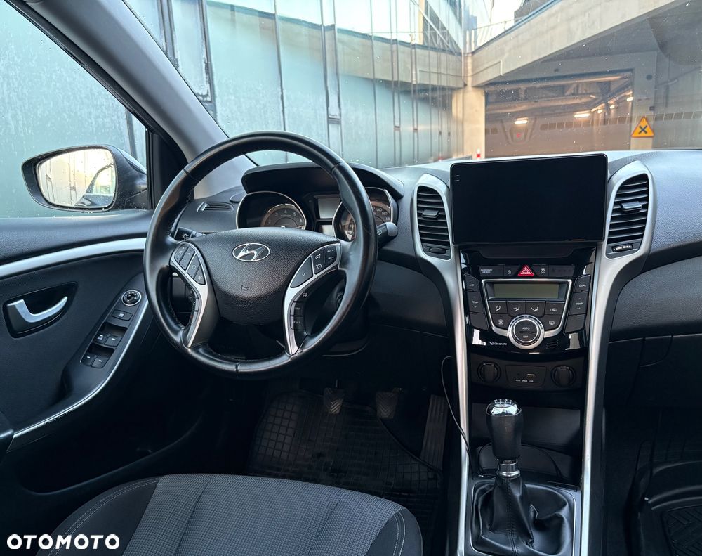 Hyundai i30 1.6 GDI Comfort - 9