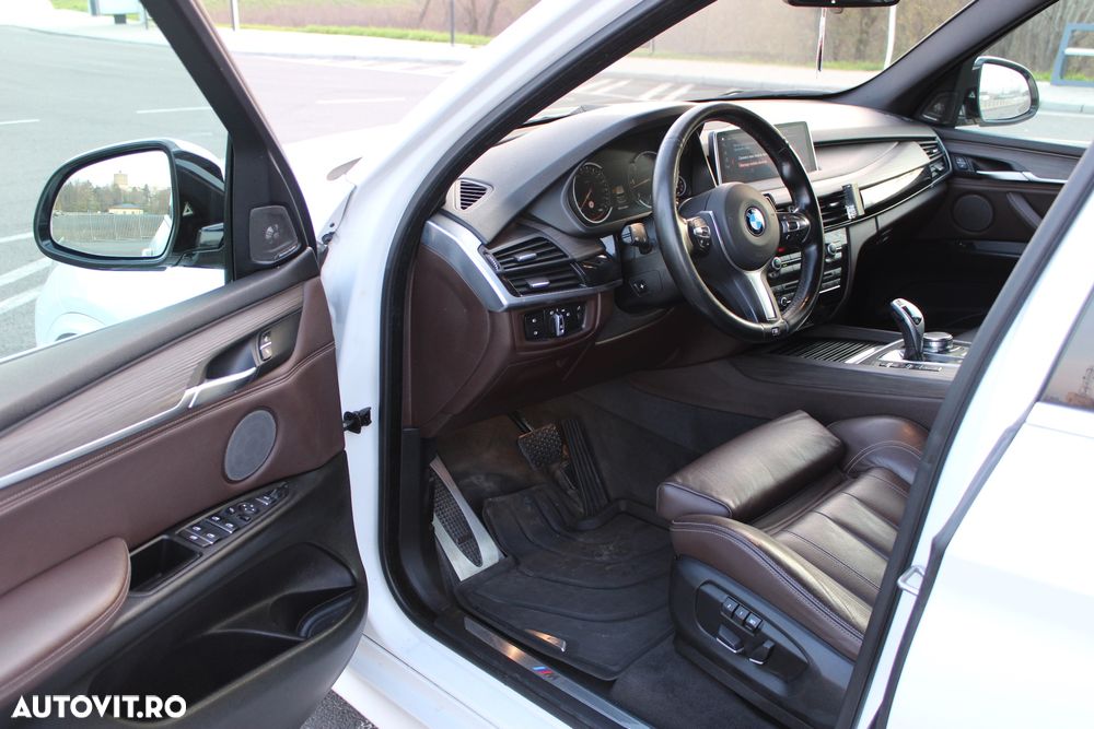 BMW X5 xDrive30d Sport-Aut. - 7