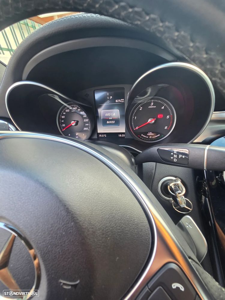 Mercedes-Benz C 300 BlueTEC Hybrid - 6