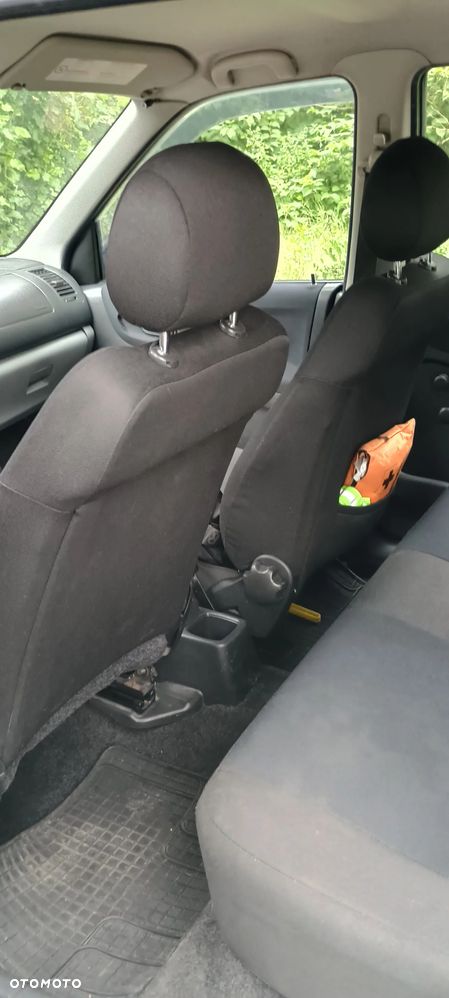 Suzuki Ignis 1.3 GC - 8