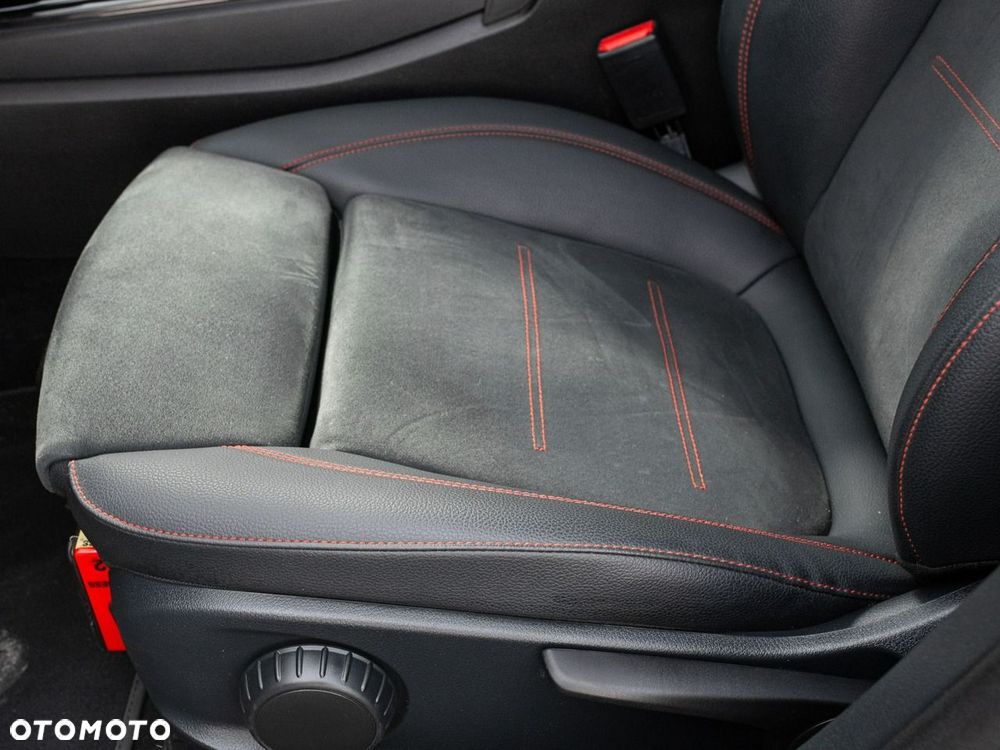 Mercedes-Benz CLA 200 mHEV 7G-DCT - 10