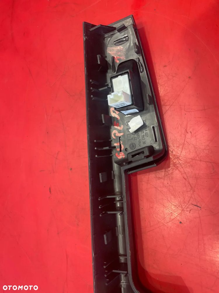 PRZEŁĄCZNIK SZYB LEWY TYŁ SKODA SUPERB 2 - 4
