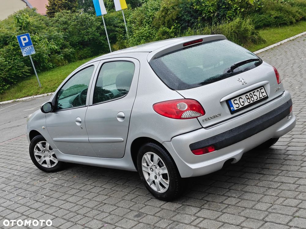 Peugeot 206 plus 1.1 Presence - 9
