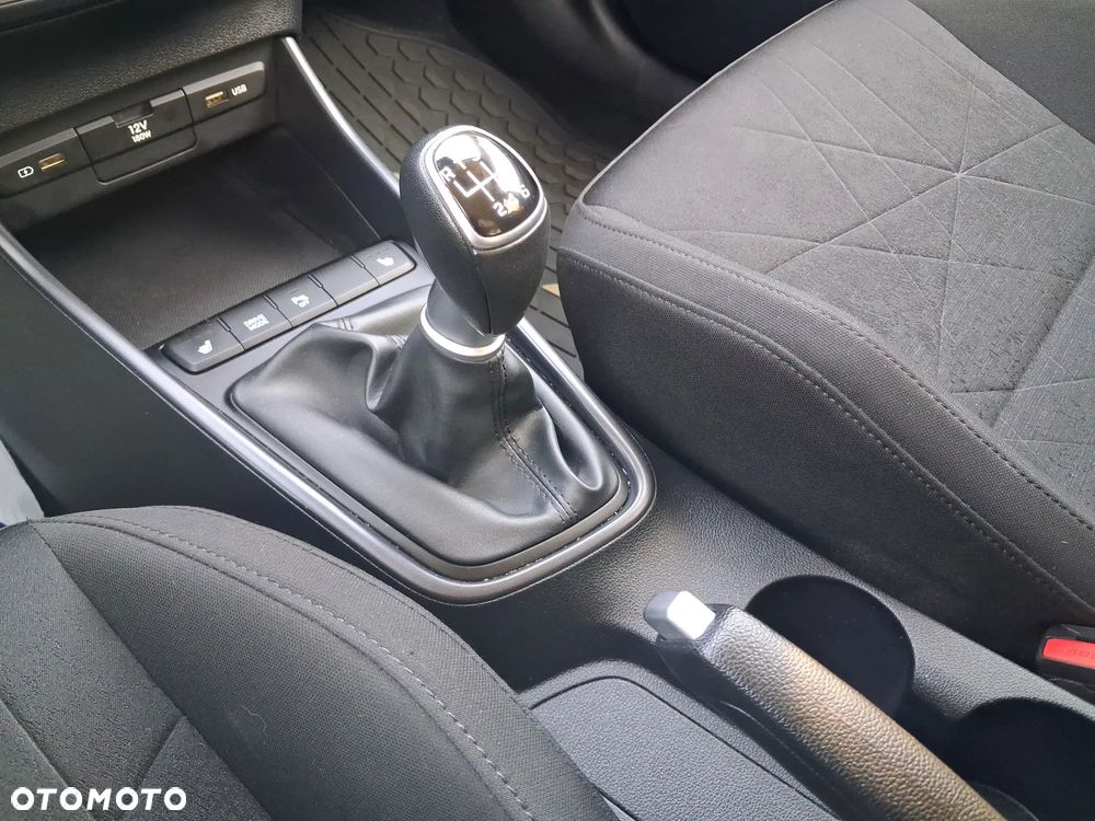 Hyundai Bayon 1.0 T-GDI Smart - 15