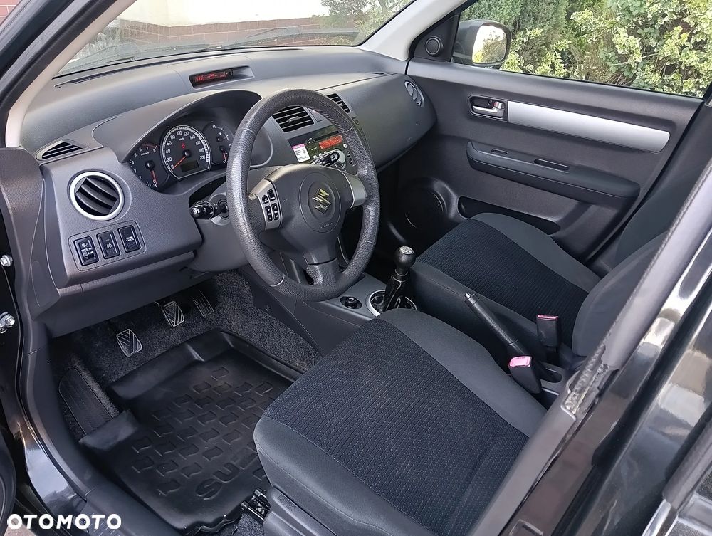 Suzuki Swift 1.3 Comfort - 13