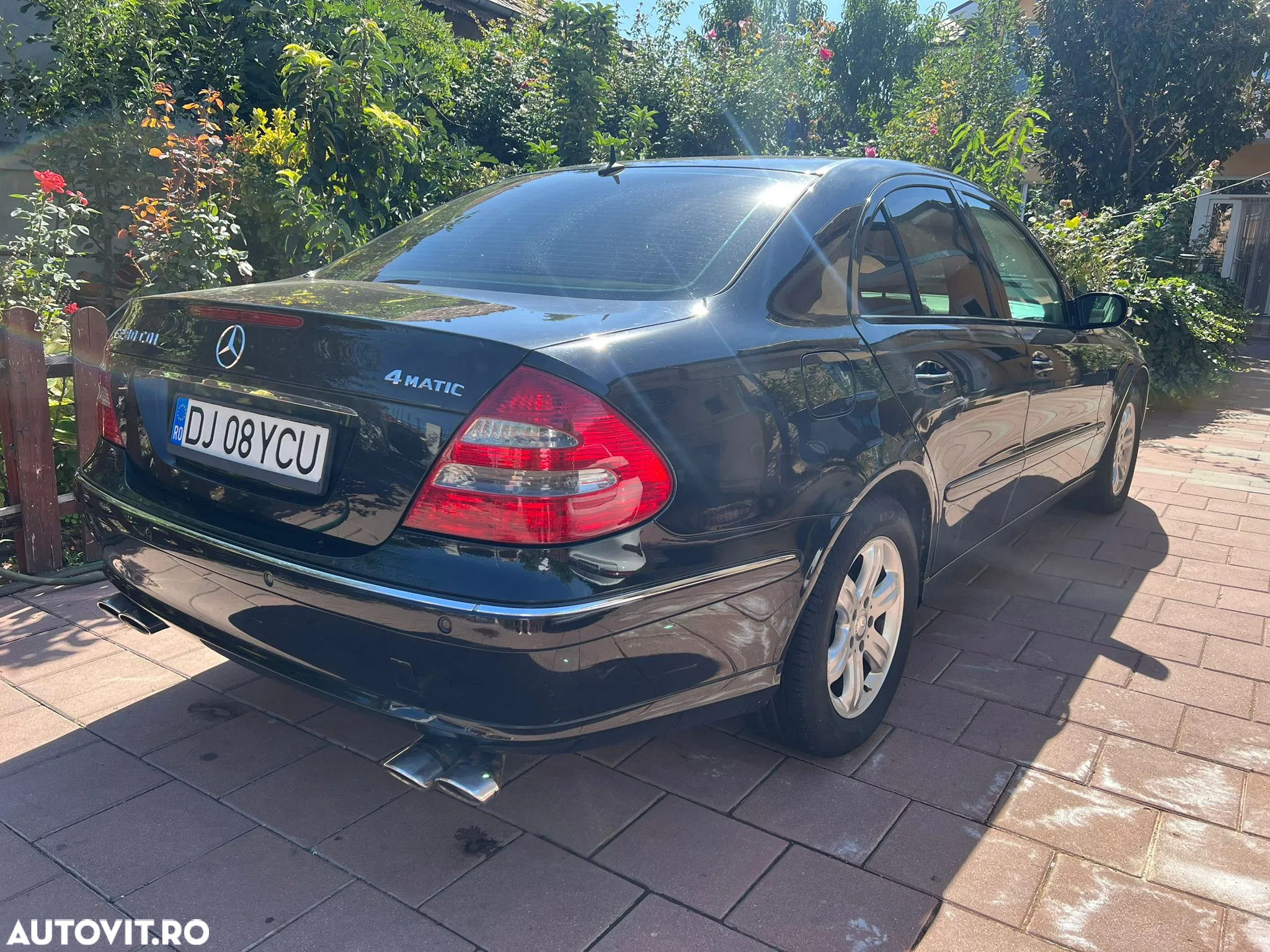 Mercedes-Benz E 280 CDI 4-Matic - 11