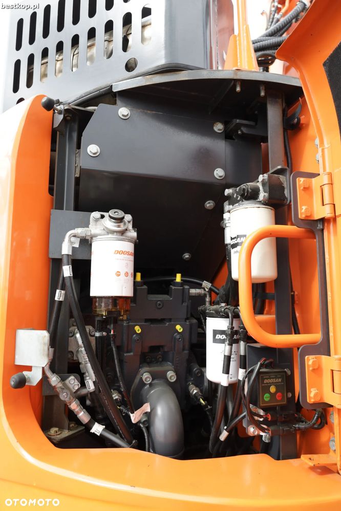 Doosan DX235LCR - 30