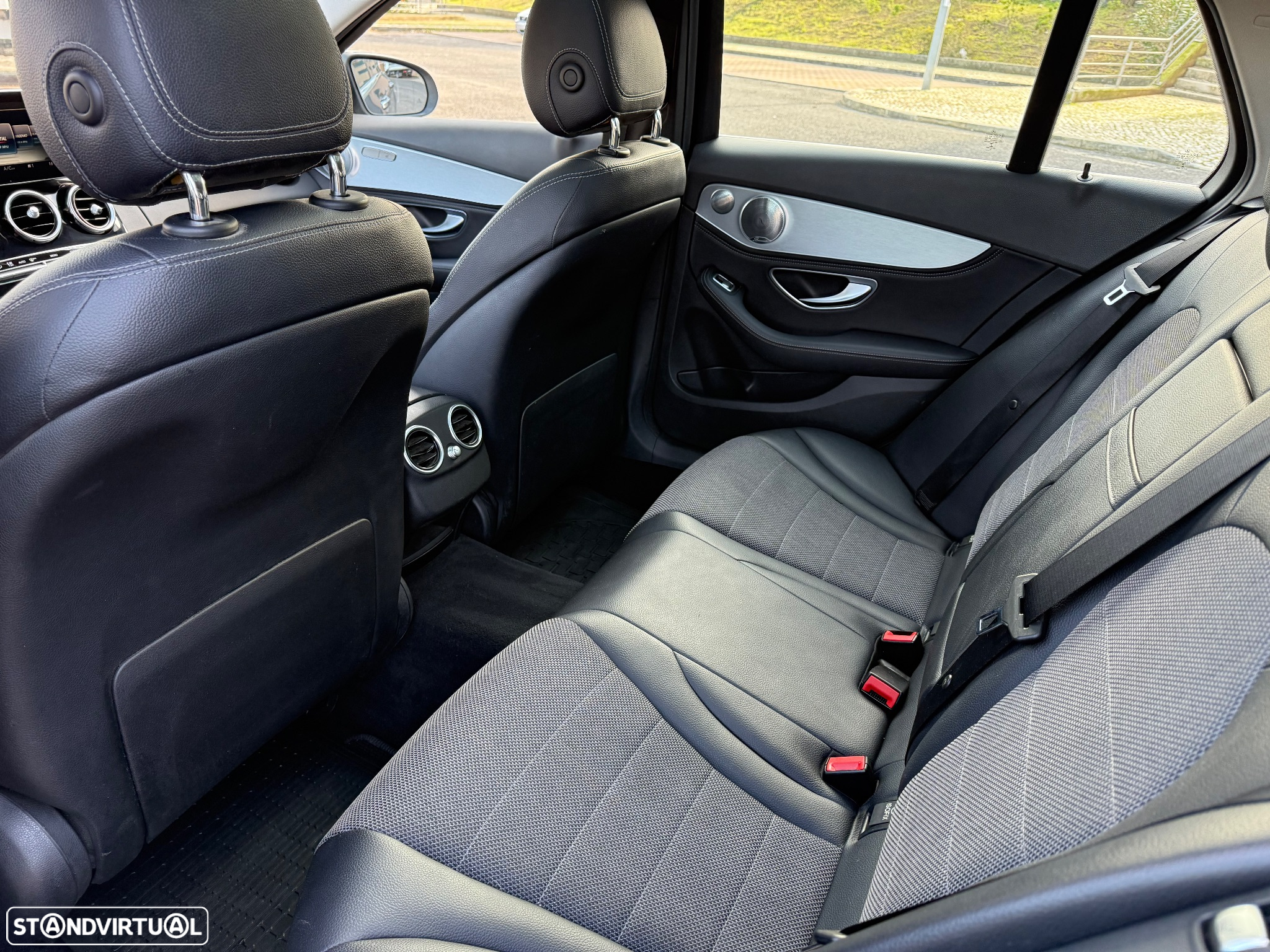Mercedes-Benz C 220 (BlueTEC) d Station 7G-TRONIC Avantgarde - 25