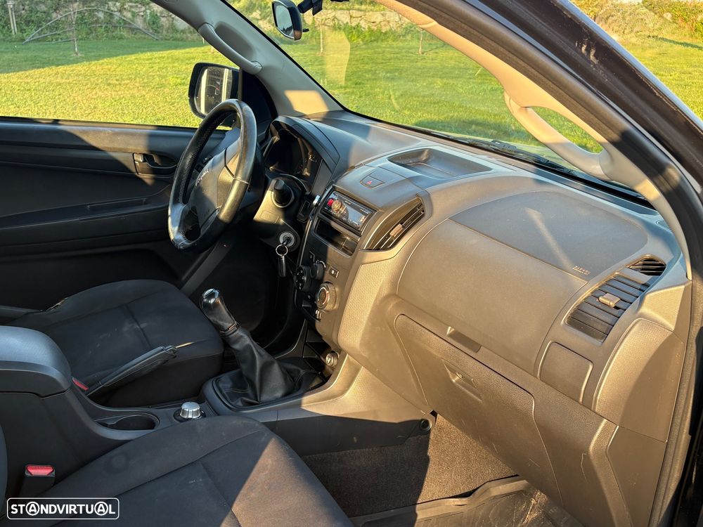 Isuzu D-Max ver-1-9-jtd-hlx - 12