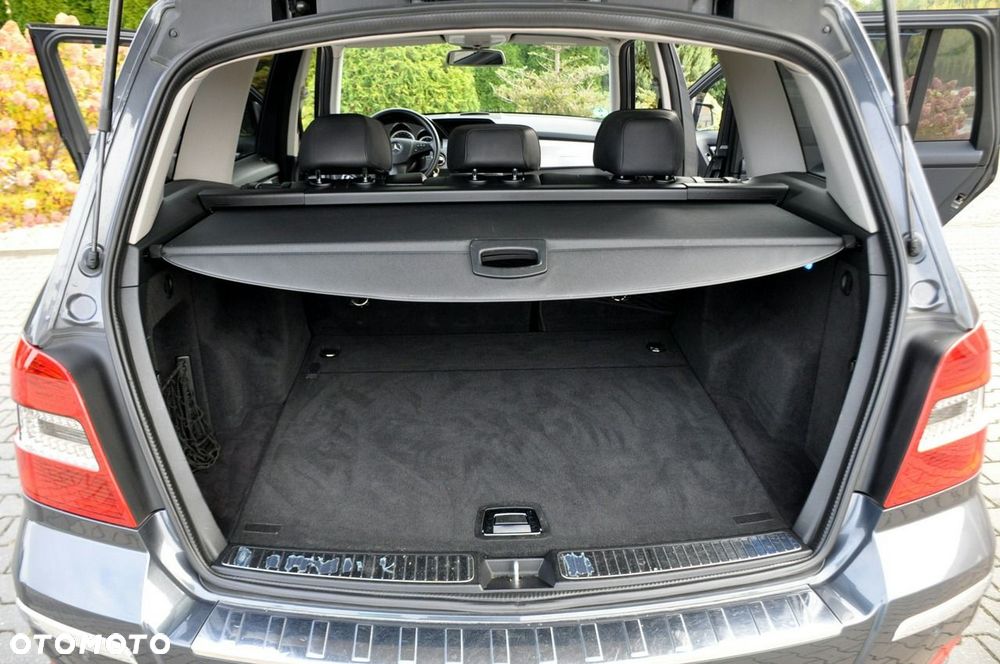 Mercedes-Benz GLK - 38