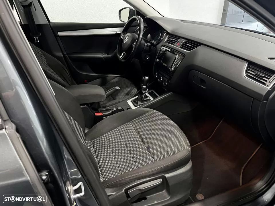 Skoda Octavia Break - 12