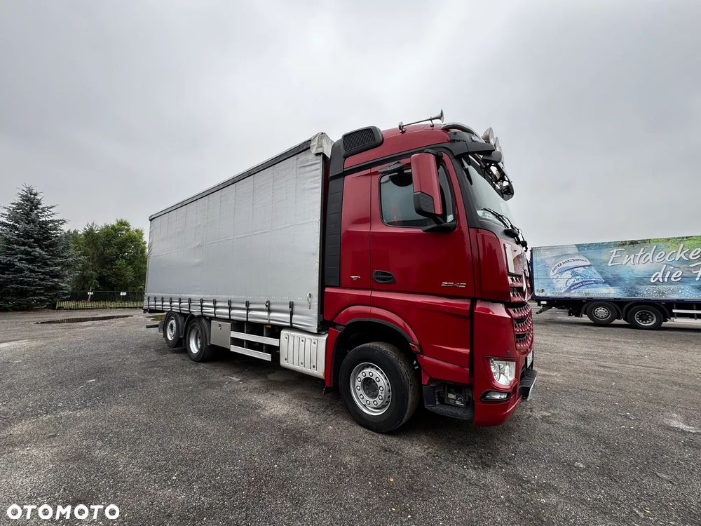 Mercedes-Benz Arocs - 4