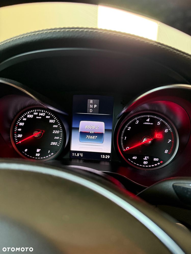 Mercedes-Benz GLC 300 4-Matic - 9