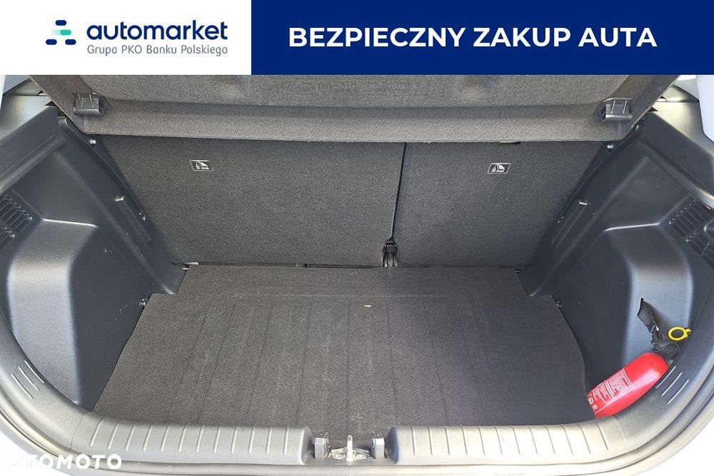 Hyundai i20 1.2 Pure - 12