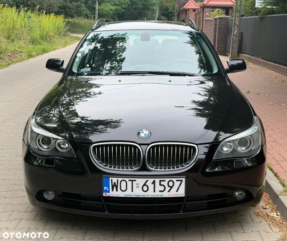 BMW Seria 5 525d - 11