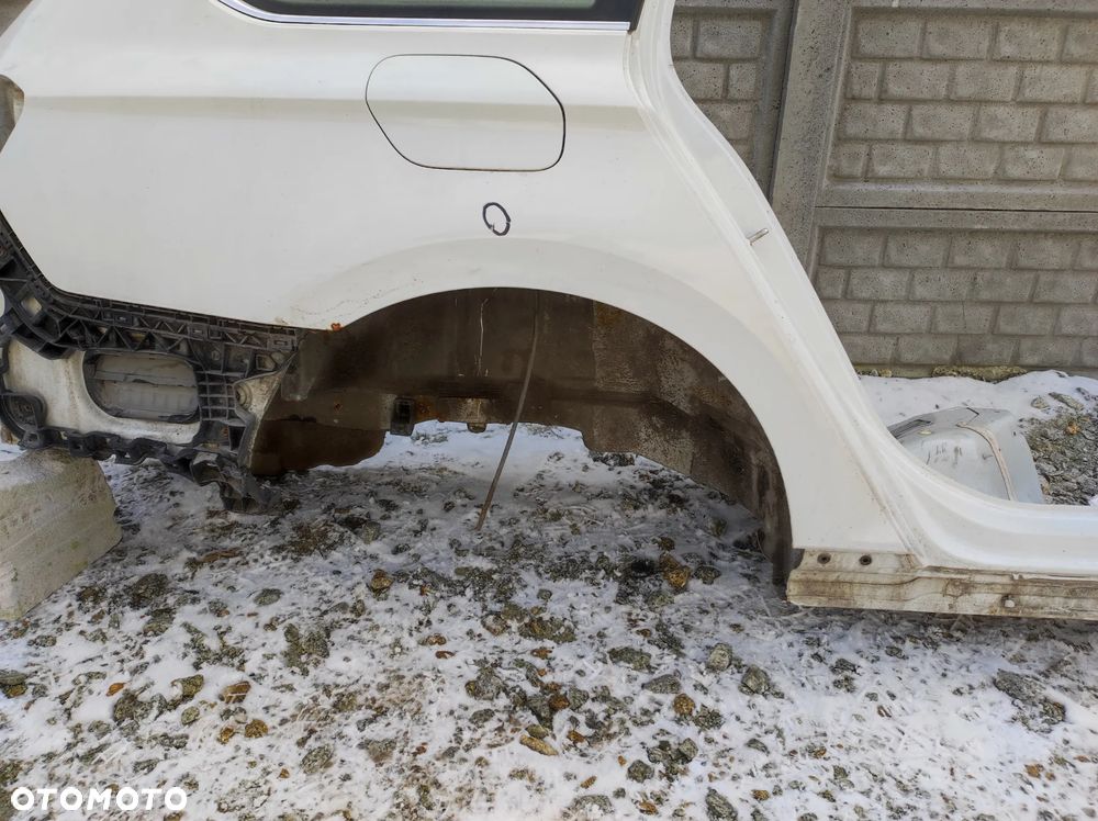 Ćwiartka błotnik prawy tył Volkswagen PASSAT B8 kombi - 2