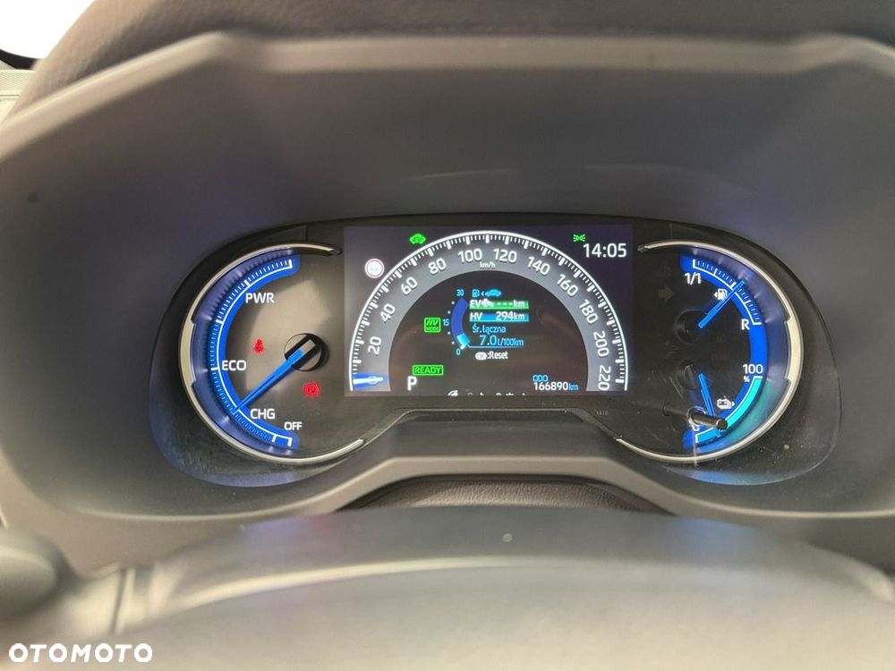 Toyota RAV4 - 16