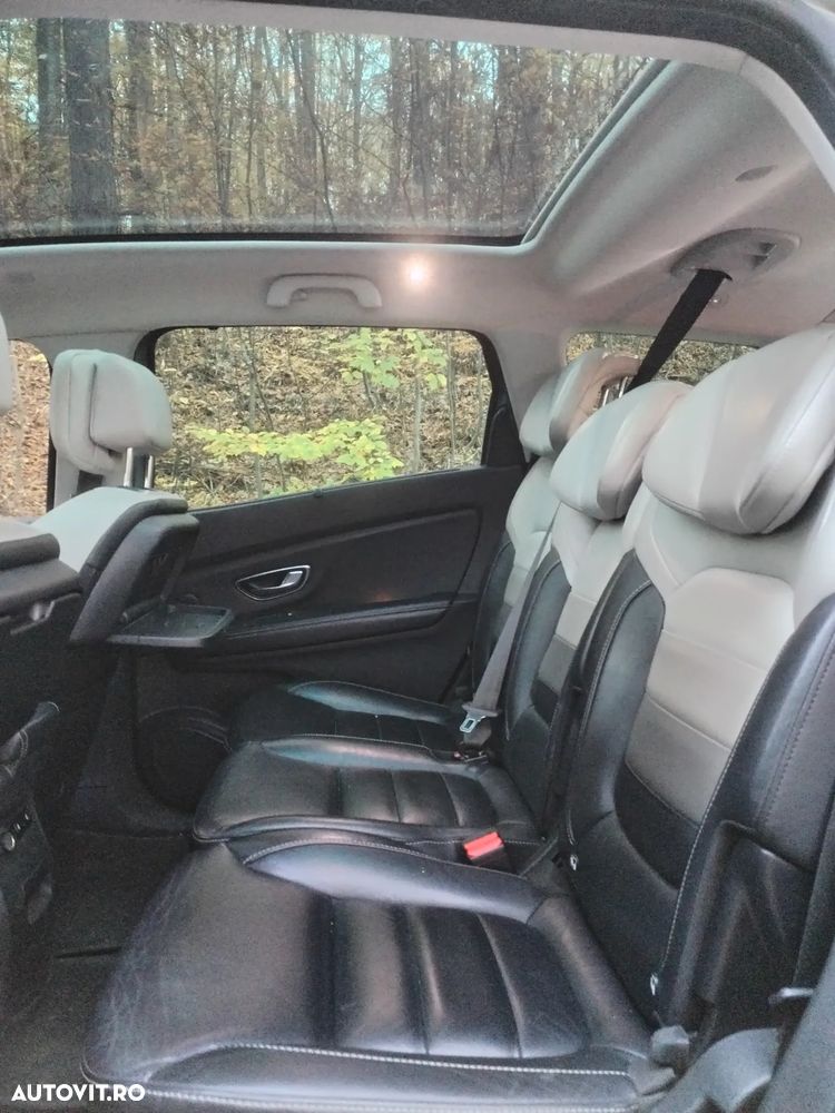 Renault Grand Scenic BLUE dCi 150 EDC BOSE EDITION - 6