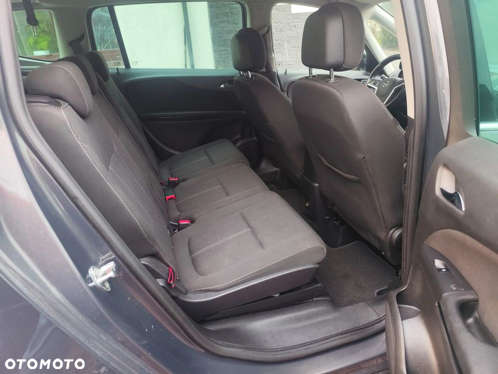 Opel Zafira Tourer 2.0 CDTI Edition - 9