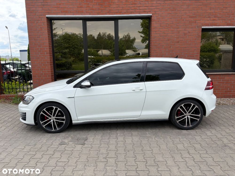 Volkswagen Golf GTD 2.0 TDI SCR DSG - 21