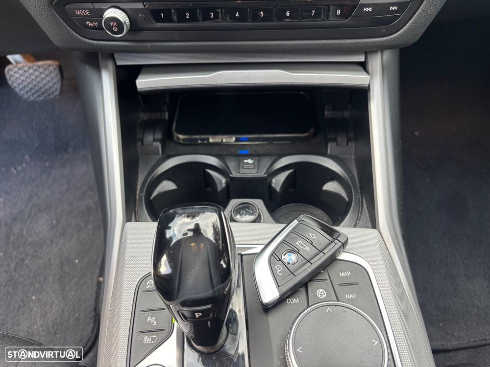 BMW 330 e Corporate Edition Auto - 18